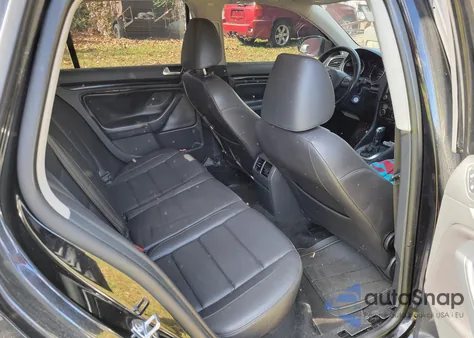 2013 Volkswagen Jetta Sportwagen 2.0L Tdi from USA, damaged, VIN 3VWPL7AJ6DM616596